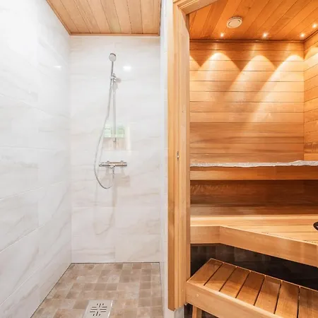 Nordic Wooden House 2 Apartment Rovaniemi