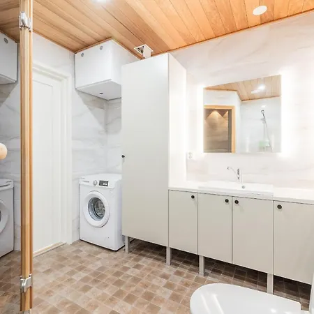 Nordic Wooden House 2 Apartment