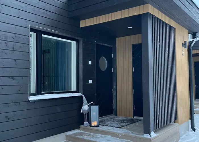 Nordic Wooden House 2 * Ροβανιέμι